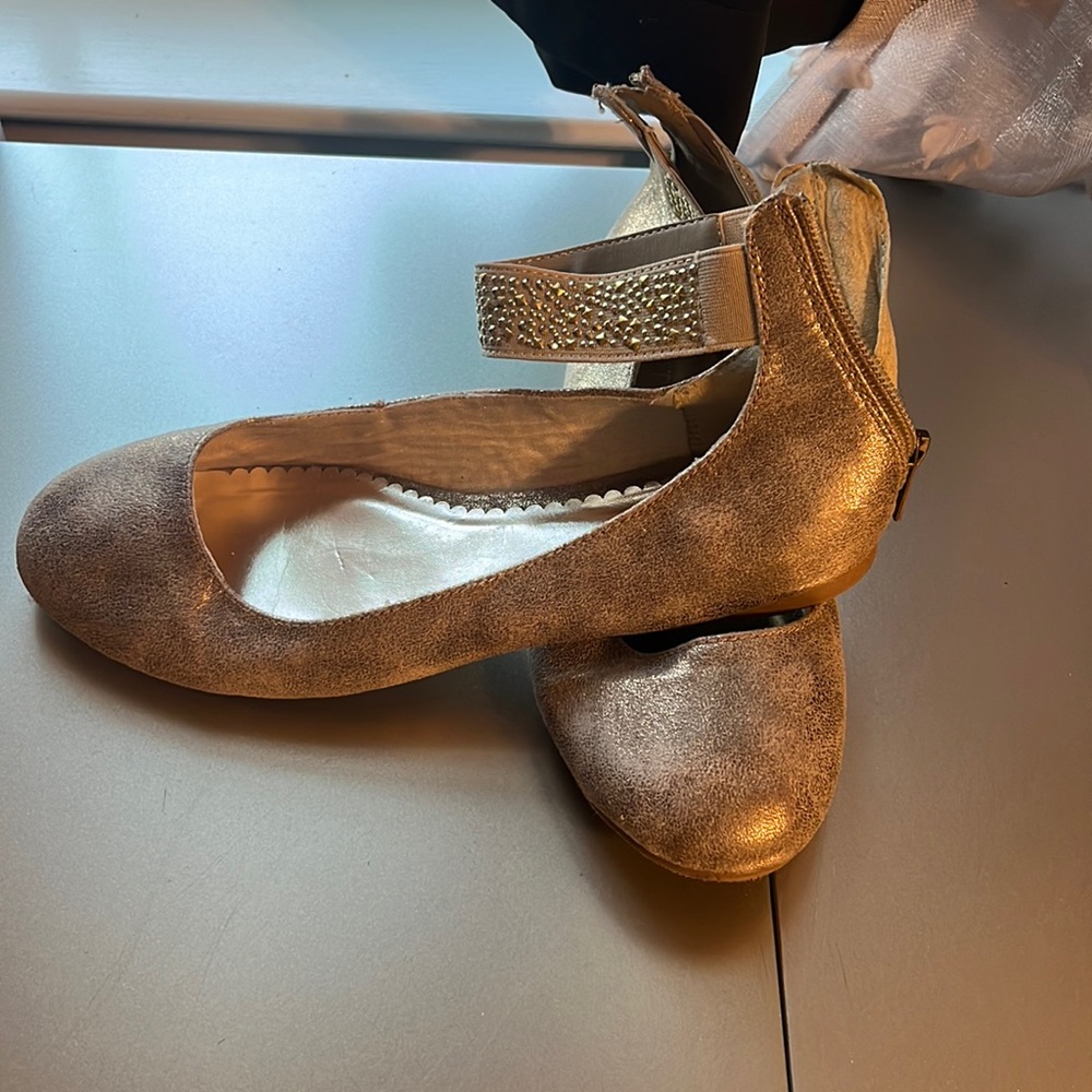 Girls Nine West Flats